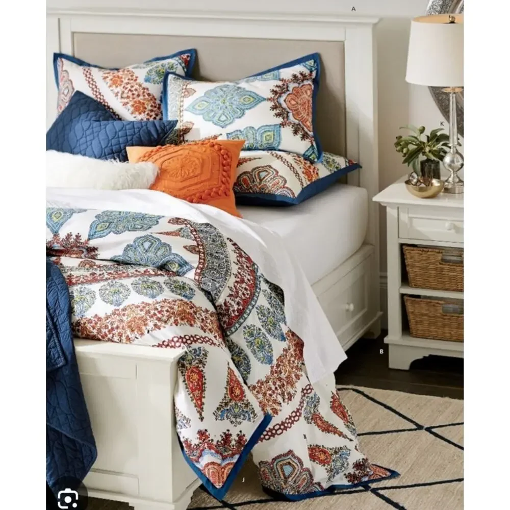 Pottery Barn Aurora Medallion Queen / Full Duvet Multicolored cotton 92 X 88